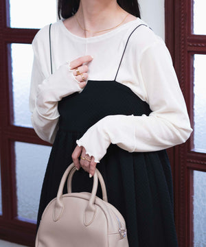 オフホワイト　モデル:162cm F着用