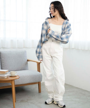 オフホワイト　モデル:163cm M着用