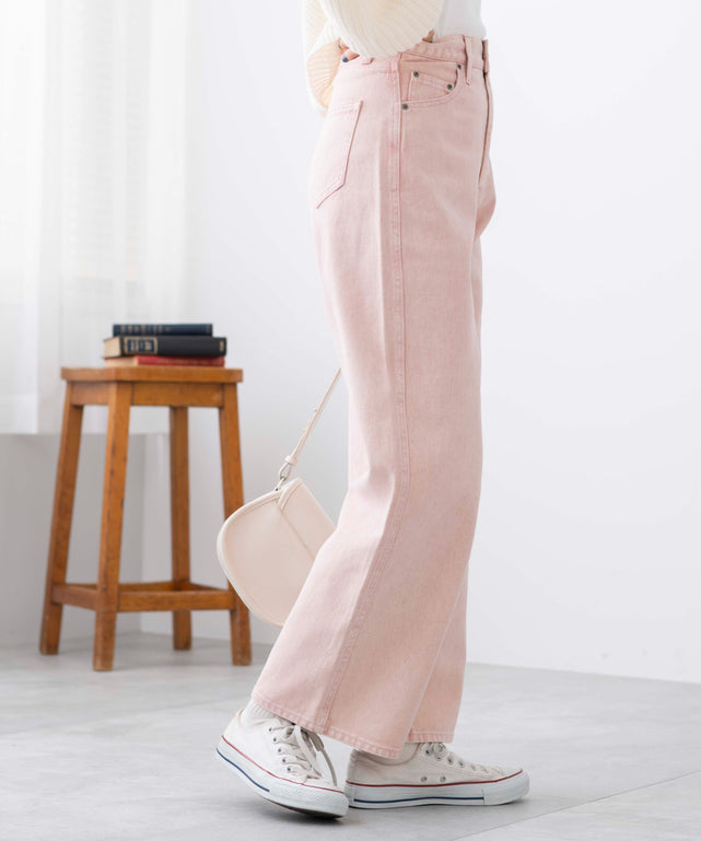 Lピンク　モデル:163cm M着用