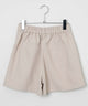 タックショートパンツ
