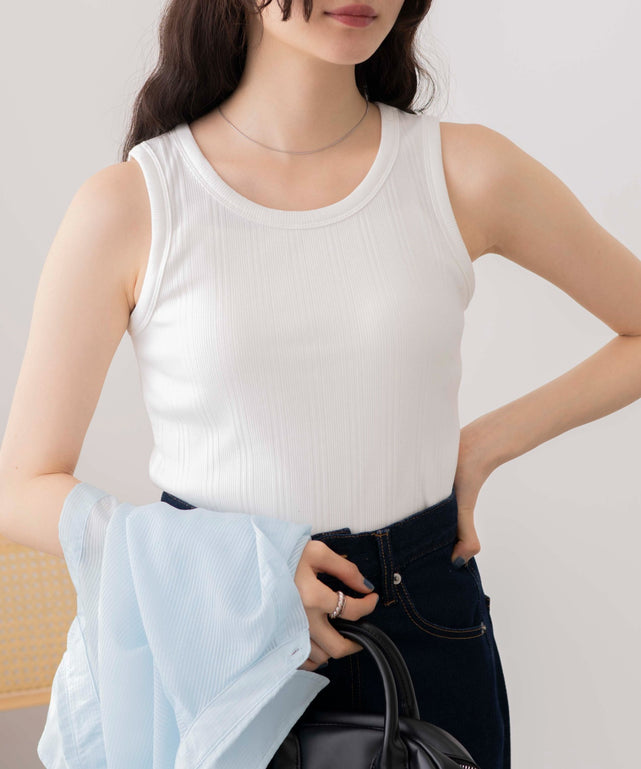 ホワイト モデル:163cm F着用