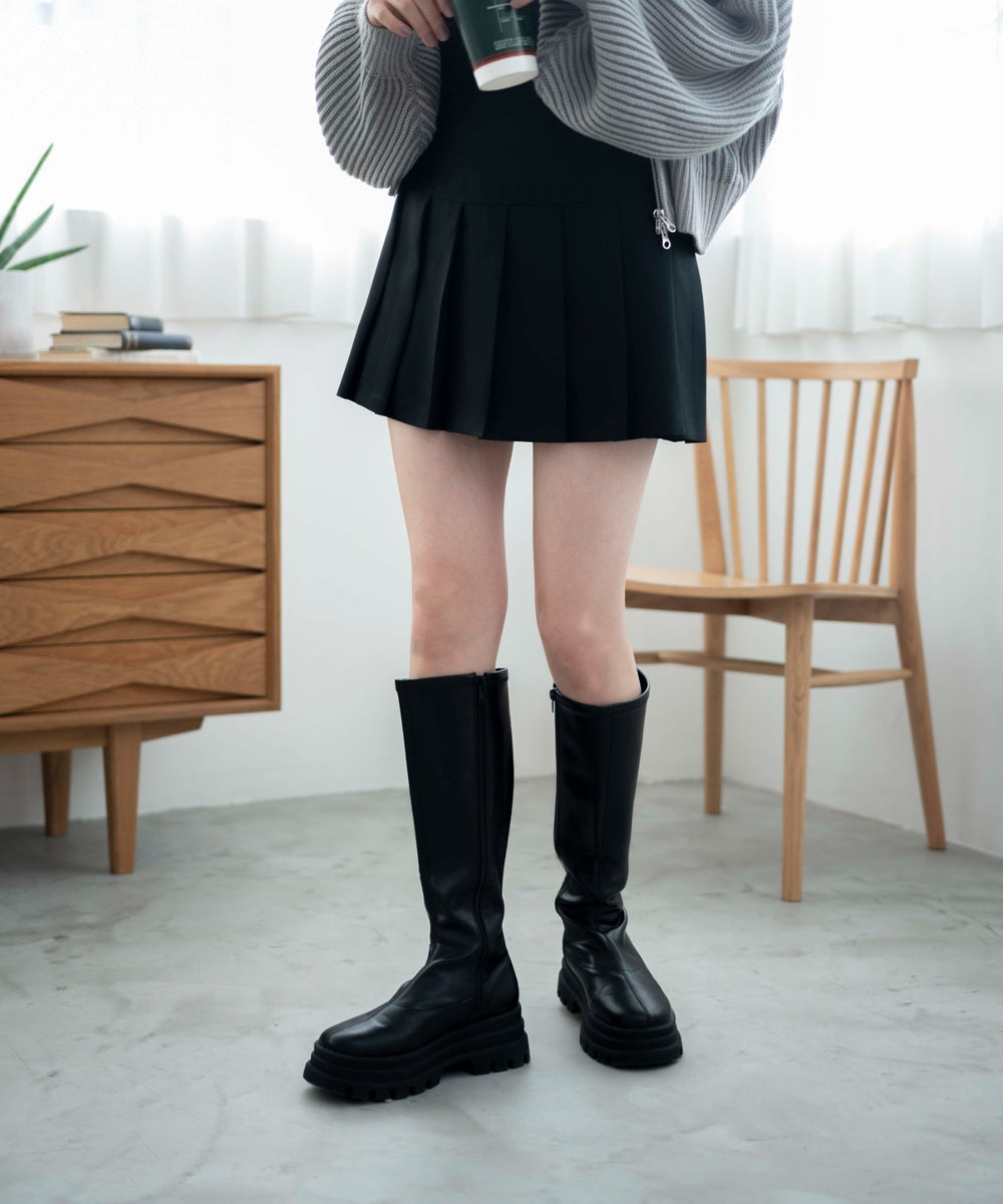 ブラック　モデル:163cm M着用