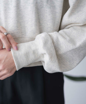 ホワイトオートミール　モデル:161cm  F着用