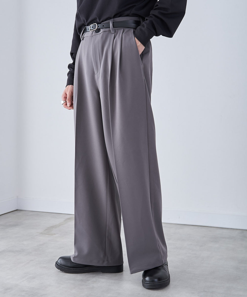 Dグレー モデル：175cm L着用