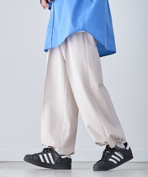 Lベージュ モデル：175cm L着用