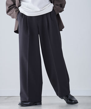 ブラック モデル：175cm L着用