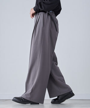 Dグレー モデル：175cm L着用