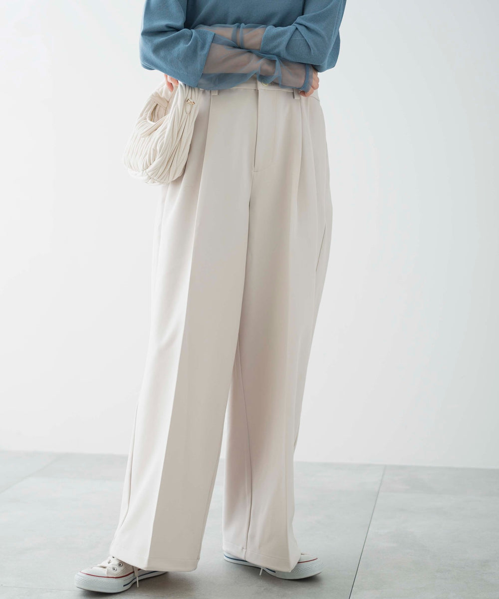 Lベージュ　モデル：161㎝　S着用