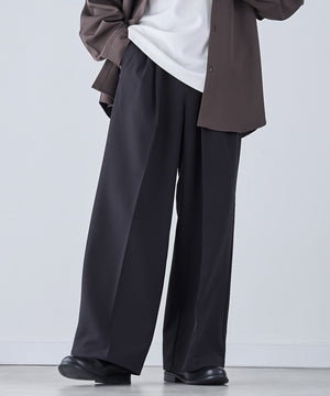 ブラック モデル：175cm L着用