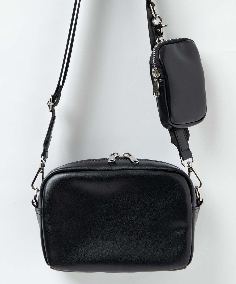 ポーチ付きスクエアショルダー