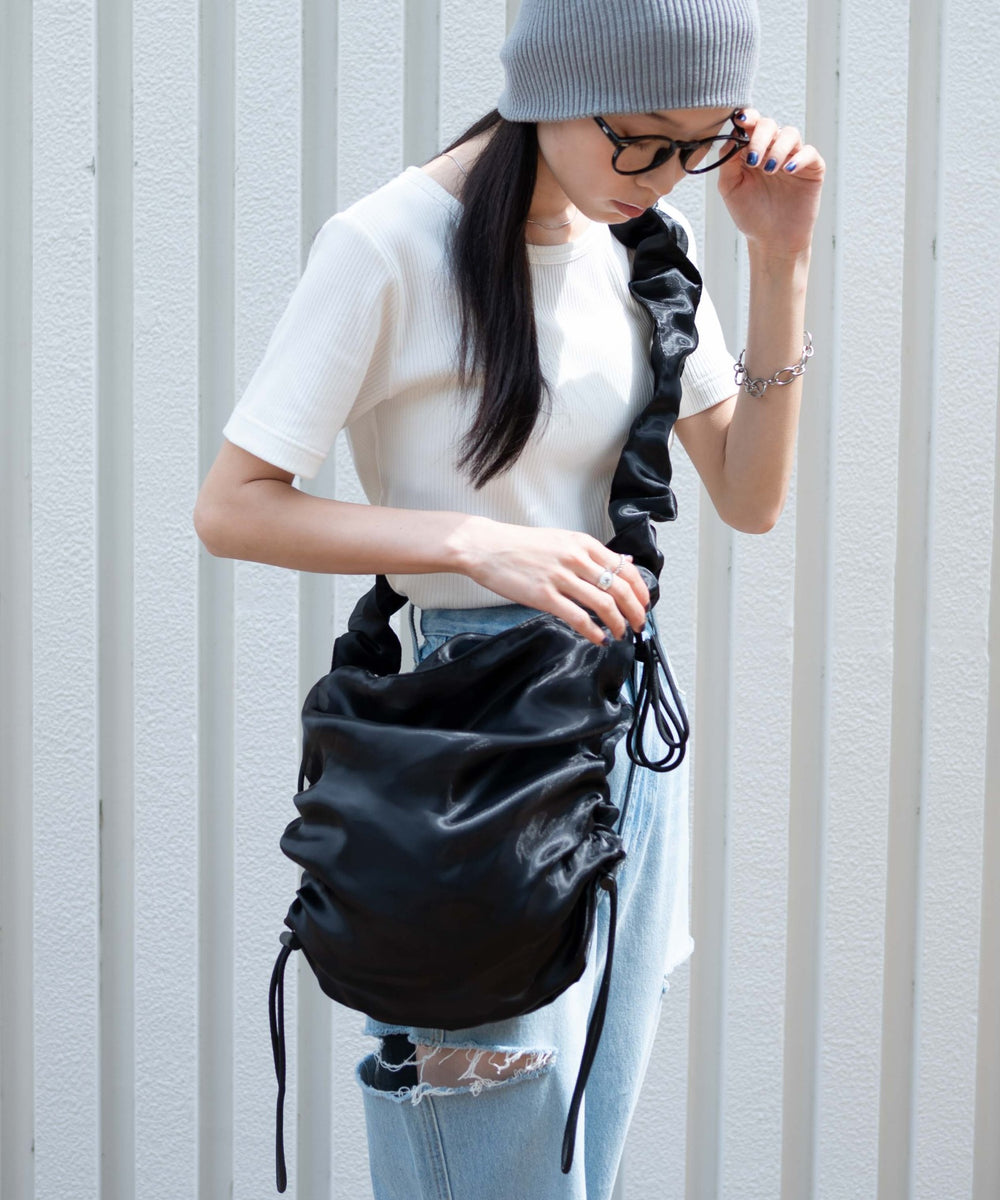 オーガンジーブラック(柄4)