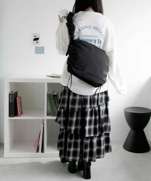 ナイロンブラック