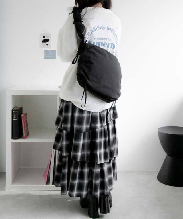 ナイロンブラック