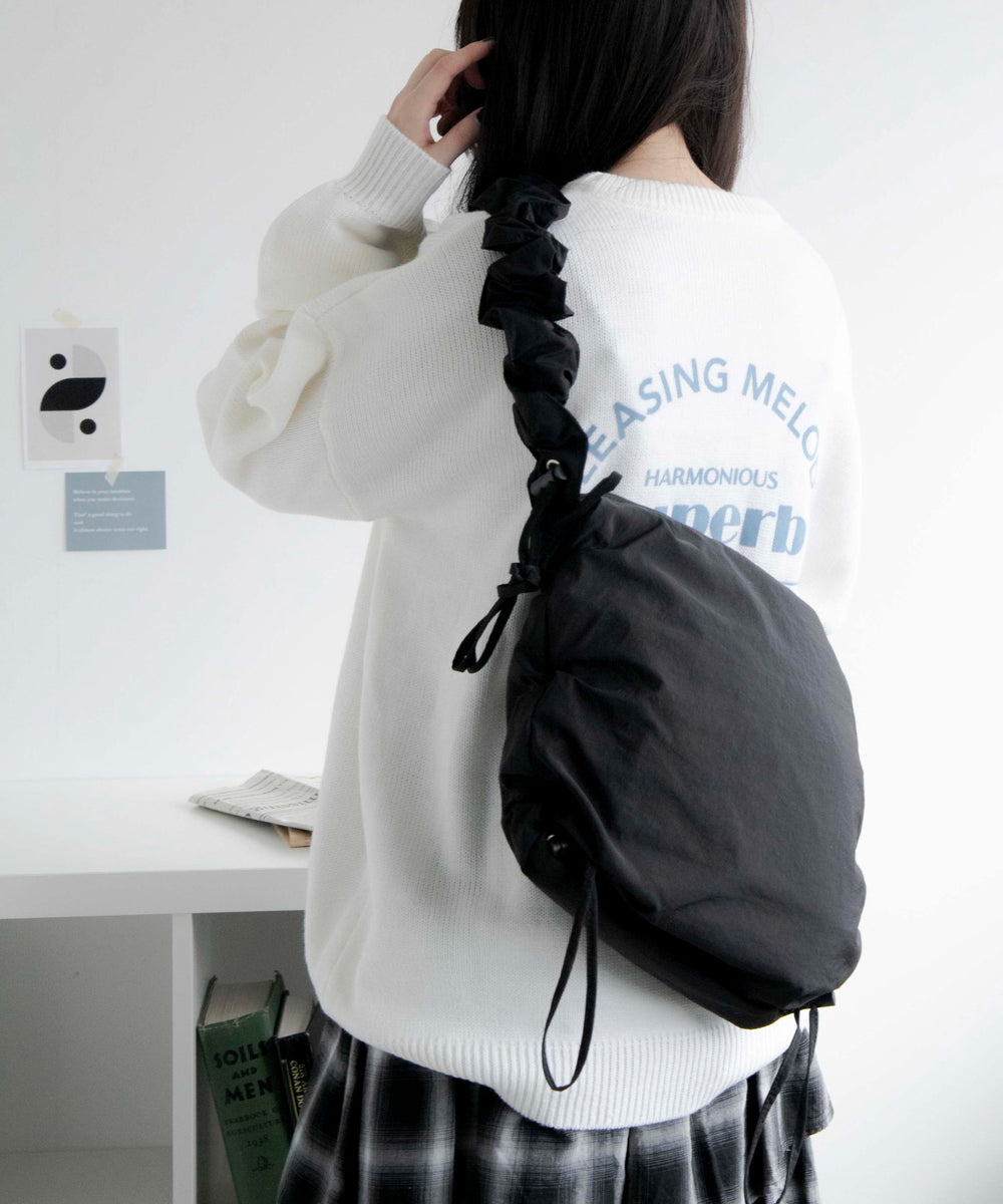 ナイロンブラック