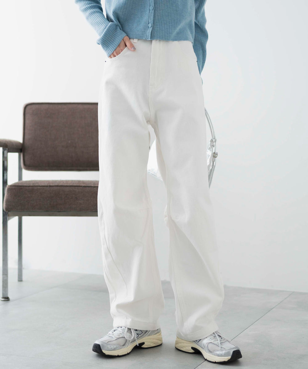 ホワイト　モデル：161㎝　M着用