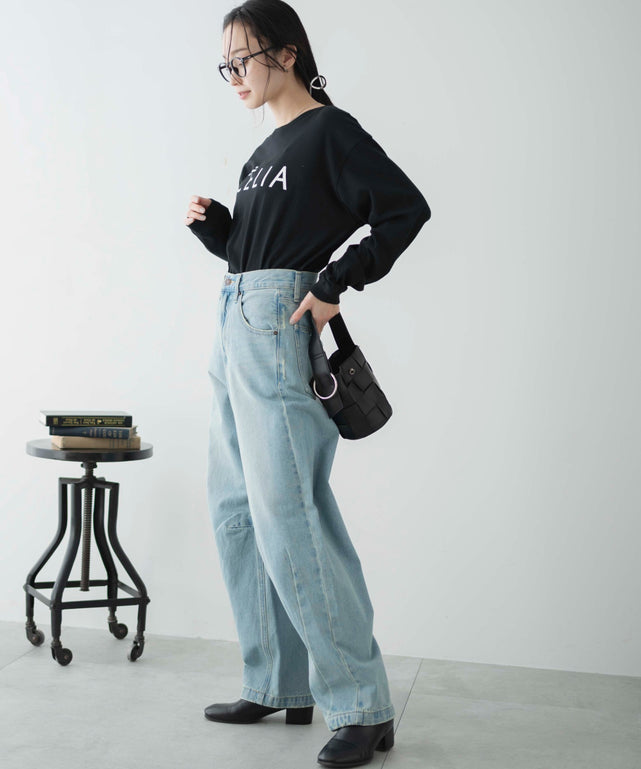 インディゴ淡　モデル：161㎝　M着用