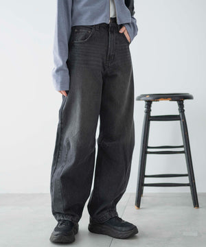 ブラック中濃　モデル：161㎝　M着用