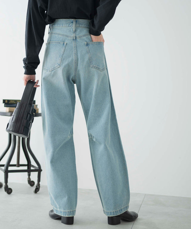 インディゴ淡　モデル：161㎝　M着用