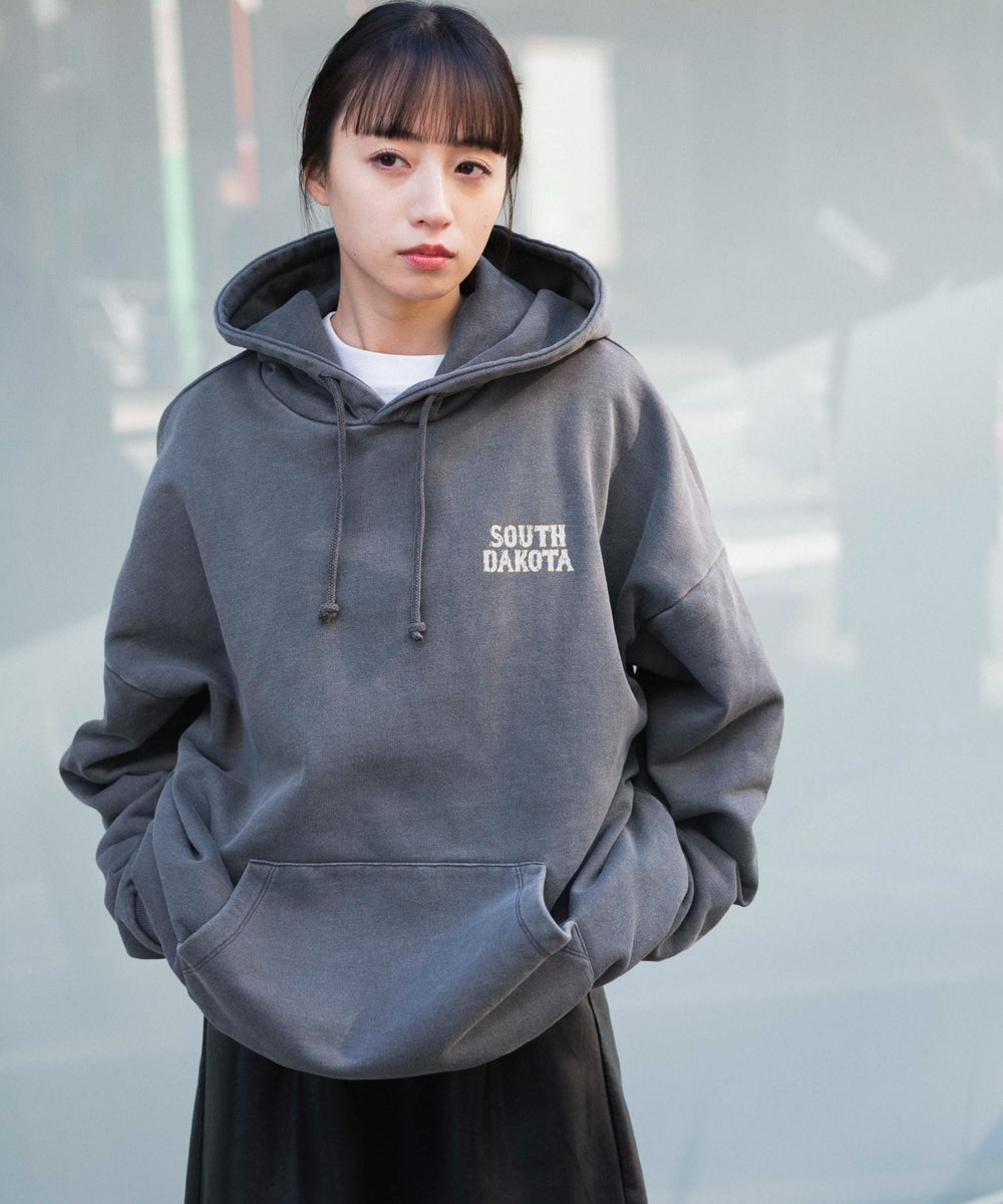 柄3 モデル:160cm L着用