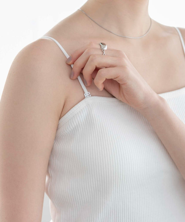 オフホワイト　モデル:163cm S着用