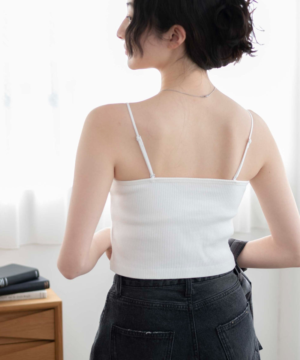 オフホワイト　モデル:163cm S着用