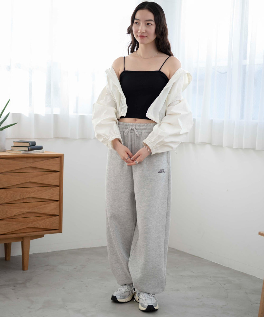 ブラック　モデル:163cm M着用