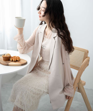 オフホワイト　モデル:163cm F着用