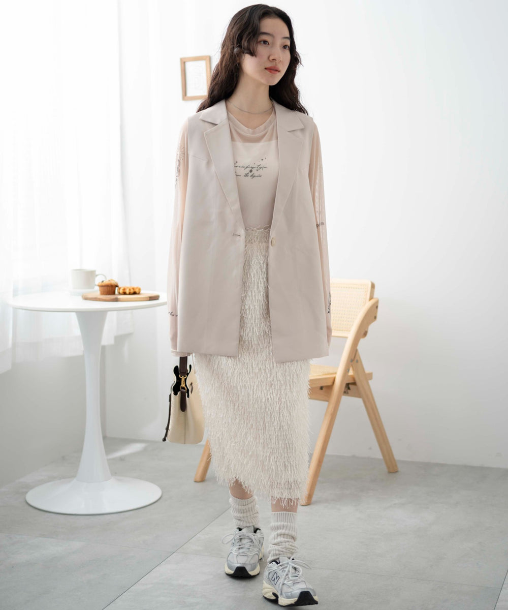 オフホワイト　モデル:163cm F着用