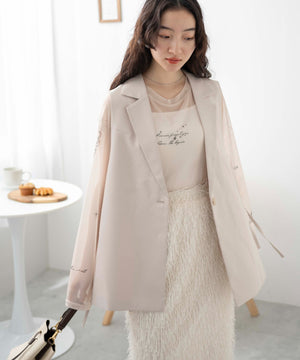 オフホワイト　モデル:163cm F着用