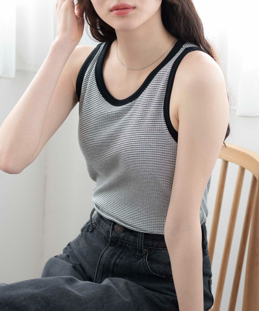 ホワイト系ボーダー　モデル:163cm M着用