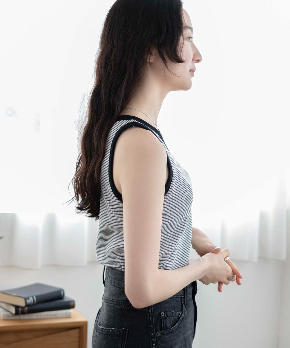 ホワイト系ボーダー　モデル:163cm M着用