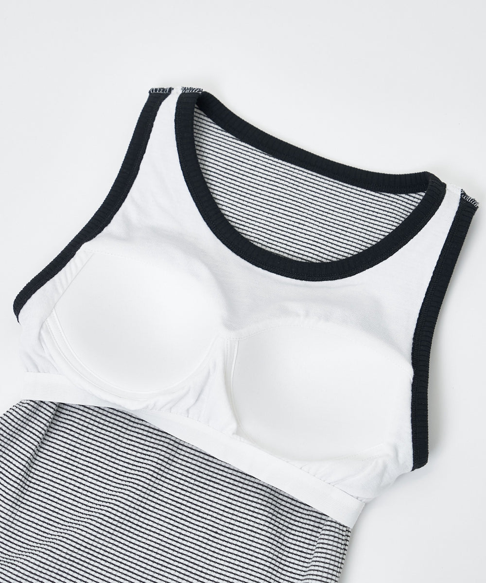 ブラックその他　モデル:163cm M着用