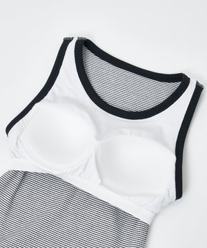 ブラックその他　モデル:163cm M着用