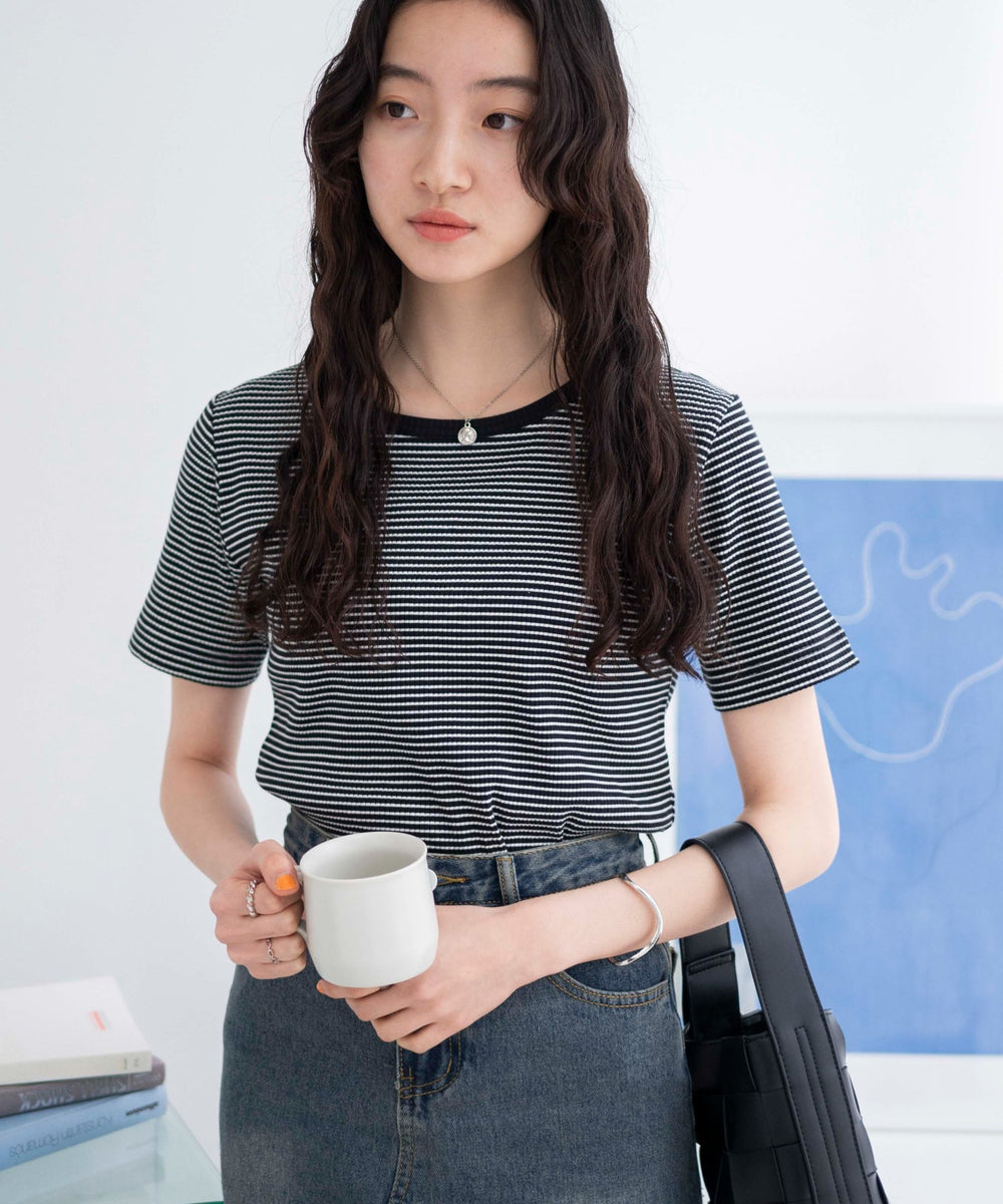 ブラック系ボーダー　モデル:163cm M着用