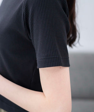 ブラックその他　モデル:163cm M着用