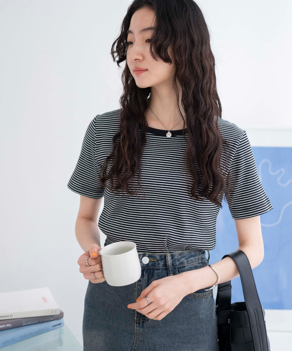 ブラック系ボーダー　モデル:163cm M着用