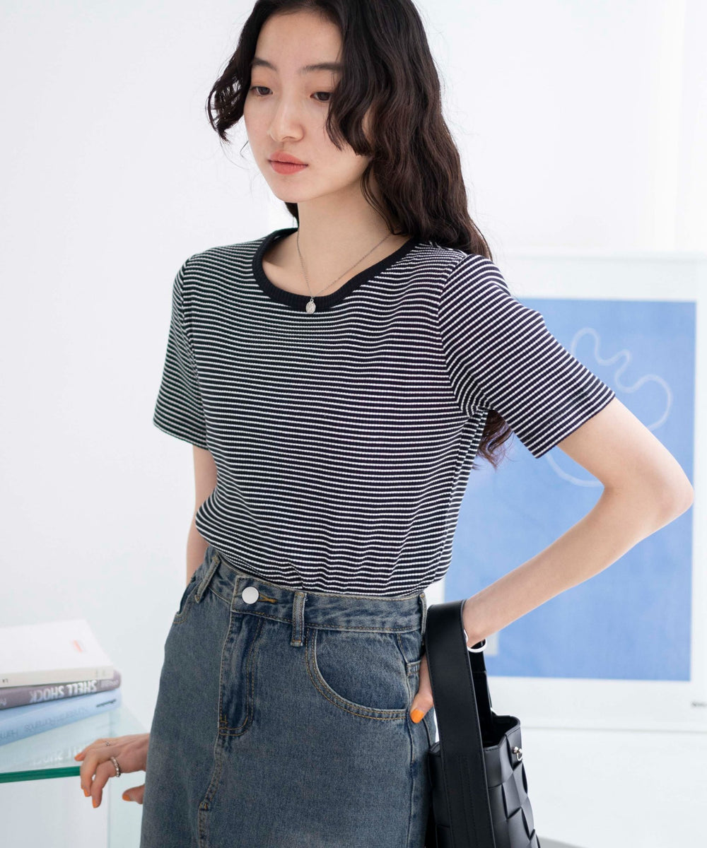 ブラック系ボーダー　モデル:163cm M着用