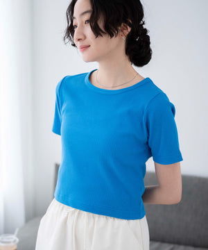 ブルー　モデル:163cm M着用