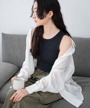 ブラック 　モデル:163cm F着用