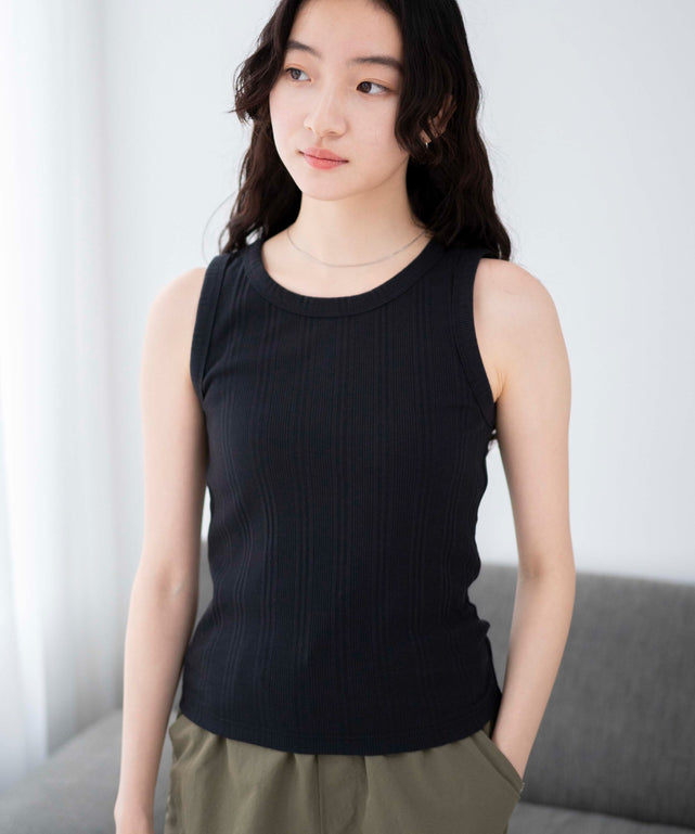 ブラック 　モデル:163cm F着用