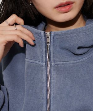 ブルー  モデル:161cm F着用