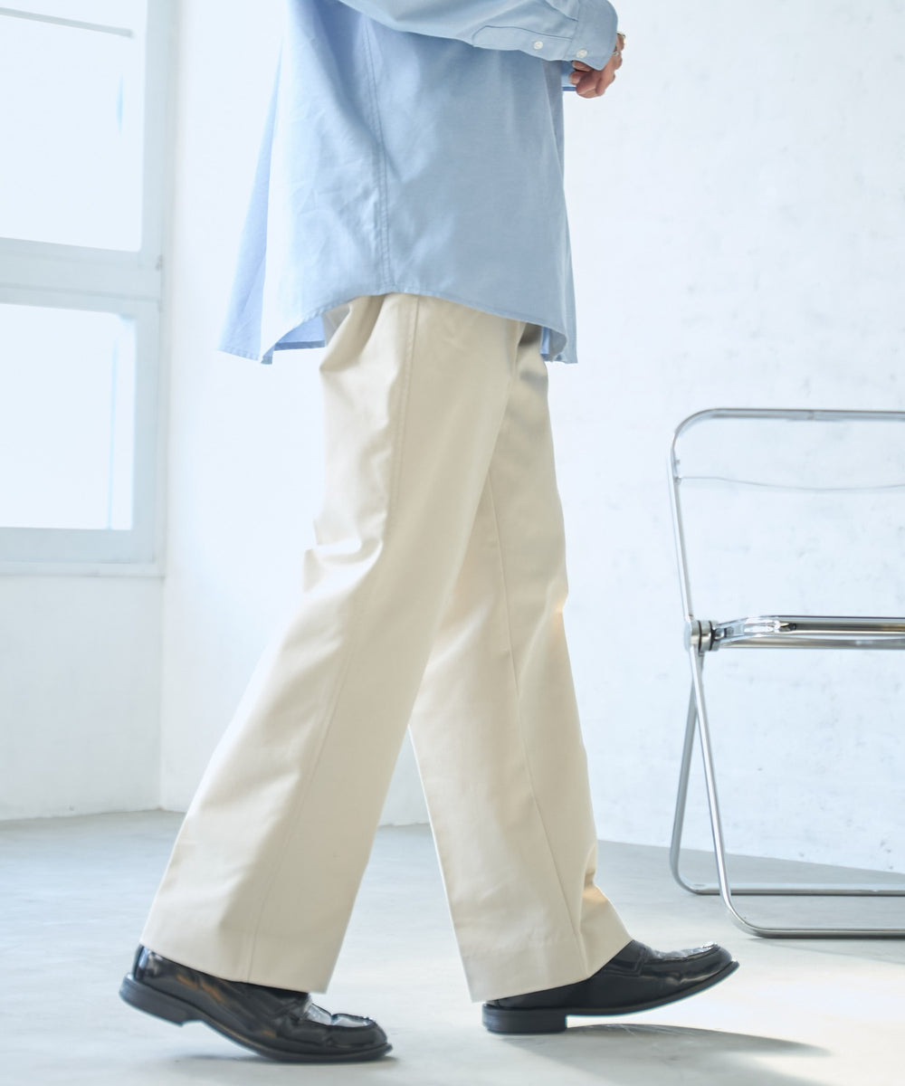 ベージュ モデル：175cm L着用