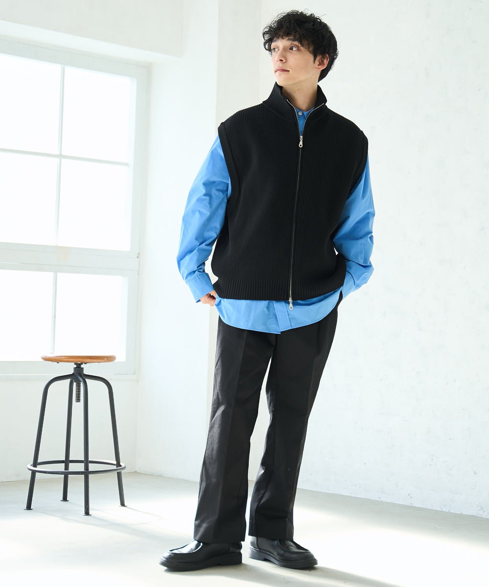 ブラック モデル：175cm L着用