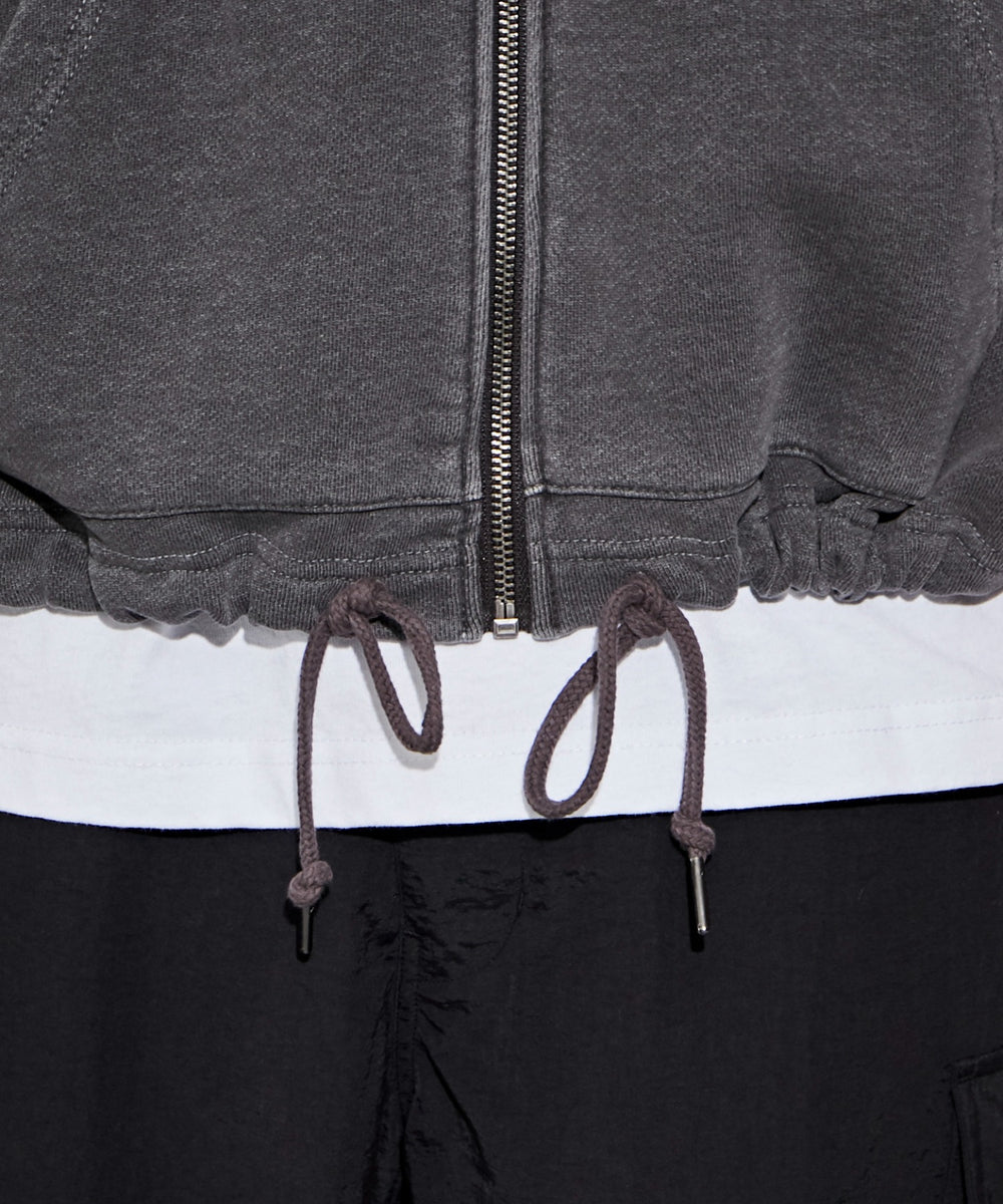 ブラックスミクロ モデル：174㎝ L着用