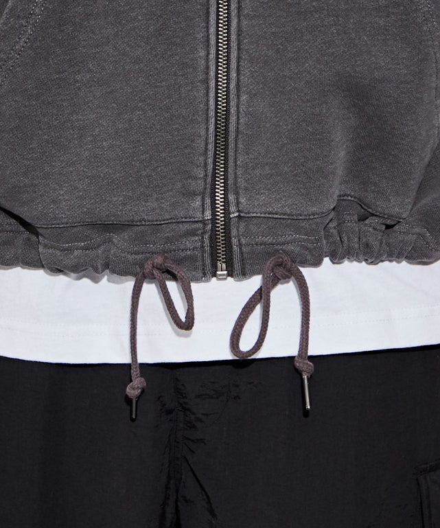 ブラックスミクロ モデル：174㎝ L着用