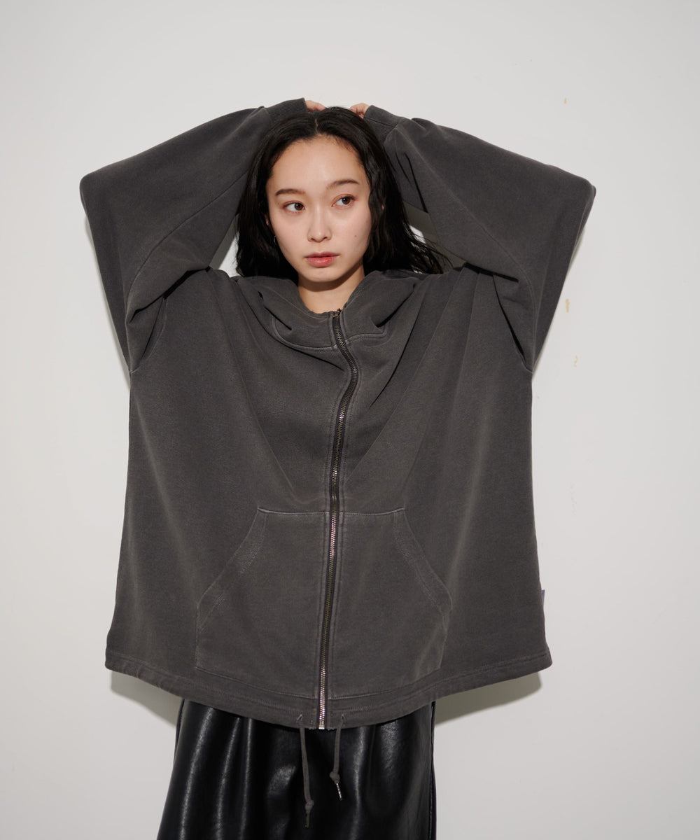 ブラックスミクロ モデル：161cm L着用