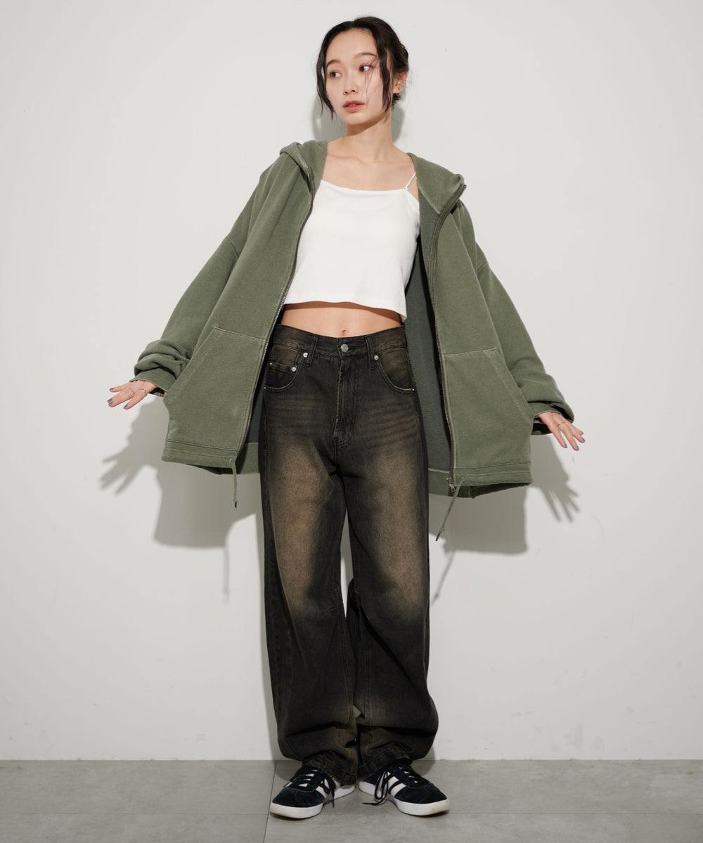 カーキ モデル：161cm L着用