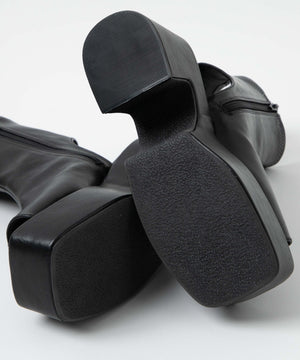 バルキーヒールブーツサンダル