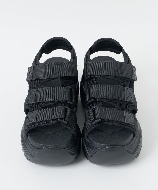 ボリュームスニーカースポーツサンダル