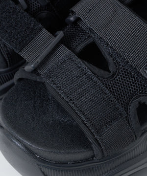 ボリュームスニーカースポーツサンダル